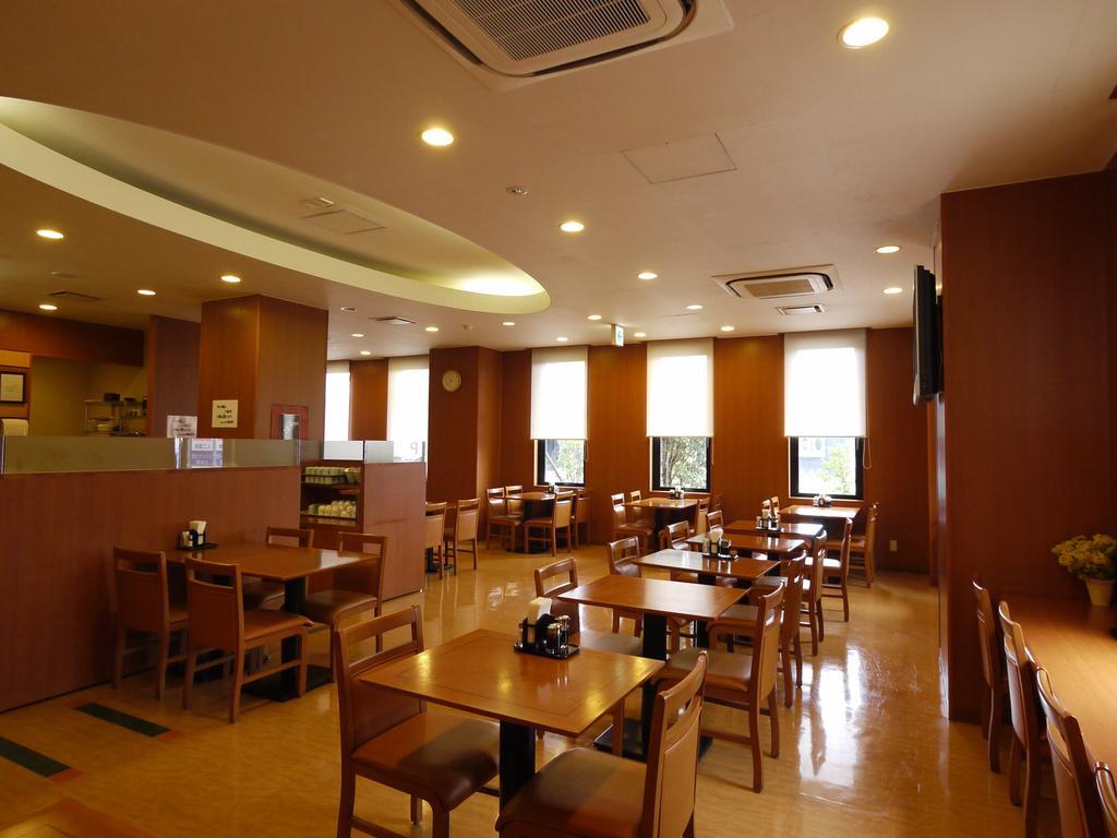 Hotel Route-Inn Matsusaka Ekihigashi Экстерьер фото