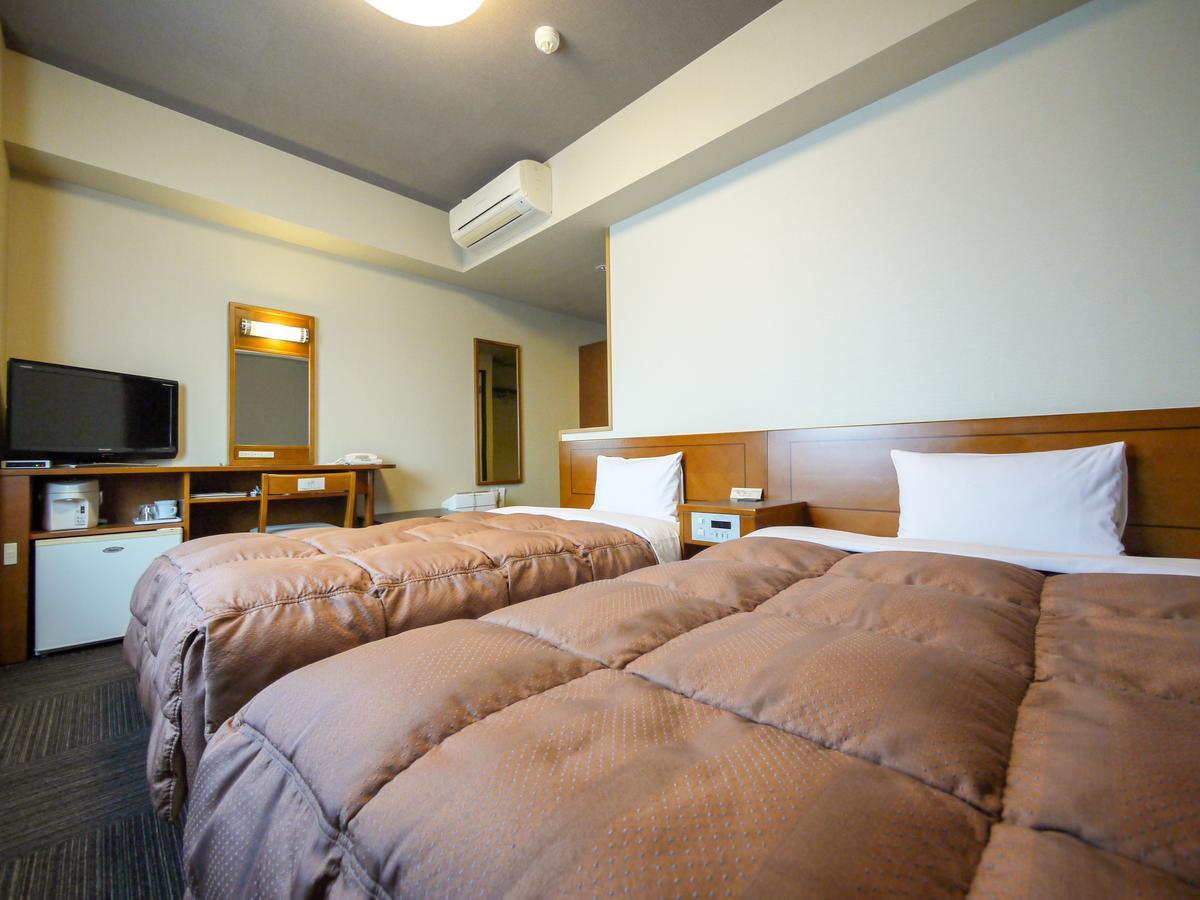 Hotel Route-Inn Matsusaka Ekihigashi Экстерьер фото
